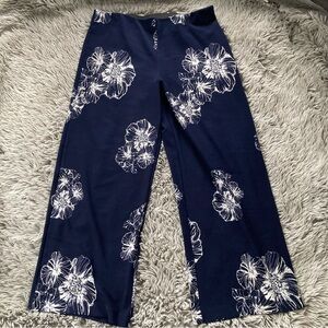Boston Proper-LARGE- Navy White Floral Pants Pull-on